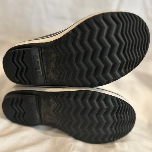 DOLCE VITA Haddie Suede Wedge/Heeled Pull-on Almond Toe Chelsea Boot Black 9.5 - Picture 5 of 10